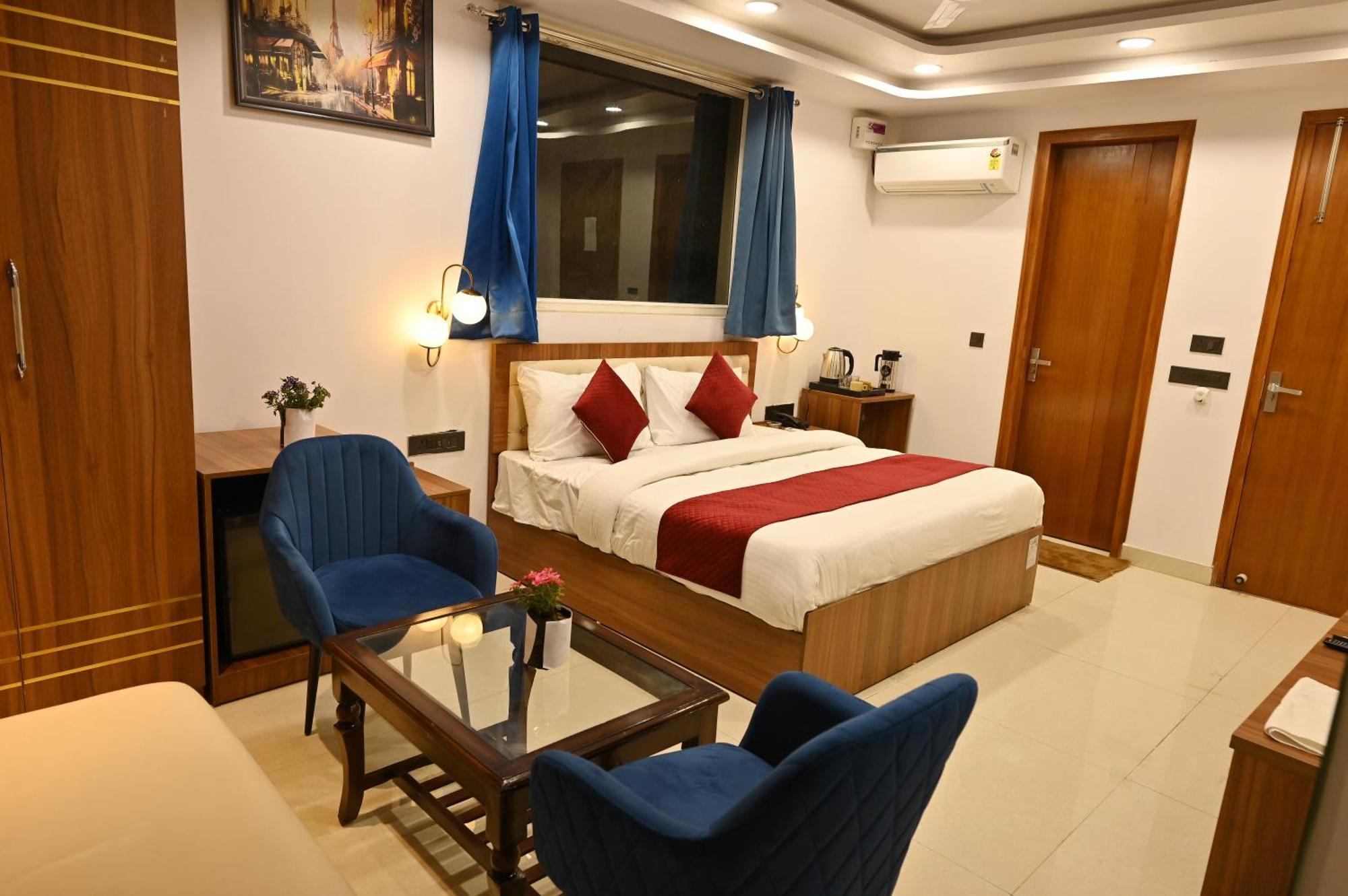 Hotel Down Town Paschim Vihar Delhi  Exterior photo